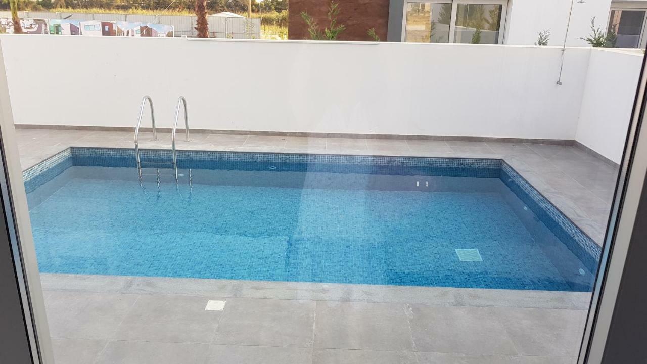 Mobina Villas ลาร์นาคา ภายนอก รูปภาพ